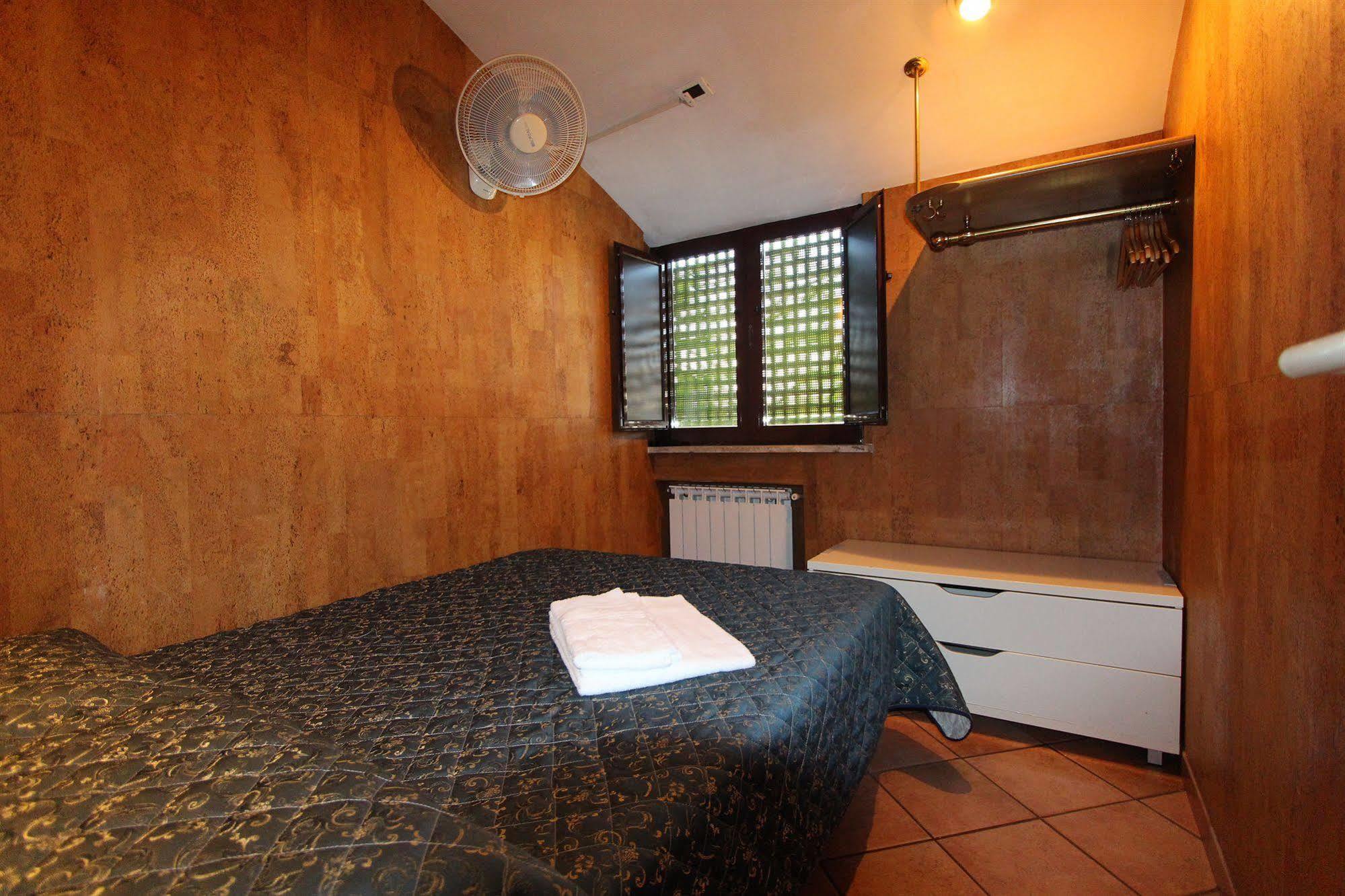 Residence Candia โรม ภายนอก รูปภาพ